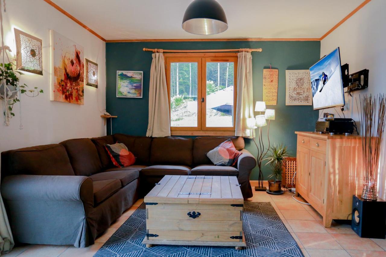 Chamonix Large Chalet, Sleeps 12, 200m2, 5 Bedroom, 4 Bathroom, Garden, Jacuzzi, Sauna Exterior foto