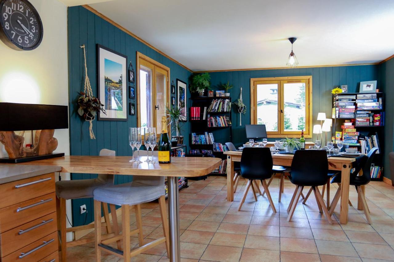 Chamonix Large Chalet, Sleeps 12, 200m2, 5 Bedroom, 4 Bathroom, Garden, Jacuzzi, Sauna Exterior foto