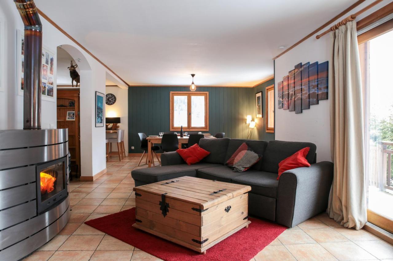 Chamonix Large Chalet, Sleeps 12, 200m2, 5 Bedroom, 4 Bathroom, Garden, Jacuzzi, Sauna Exterior foto