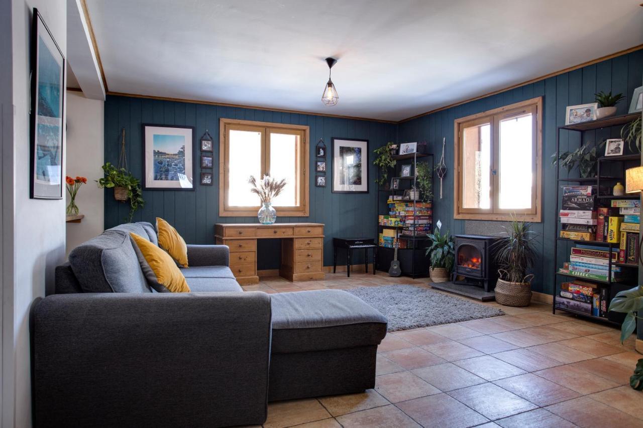 Chamonix Large Chalet, Sleeps 12, 200m2, 5 Bedroom, 4 Bathroom, Garden, Jacuzzi, Sauna Exterior foto